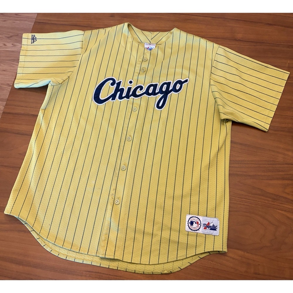 VTG Chicago White Sox Pinstripe Baseball Jersey Majestic Mens XL USA Yellow Gold